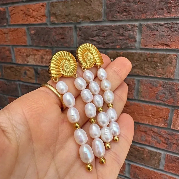 Freshwater Pearl 18K Gold Stainless Steel Waterproof Tassel Shell Earrings - Picture 15 of 15